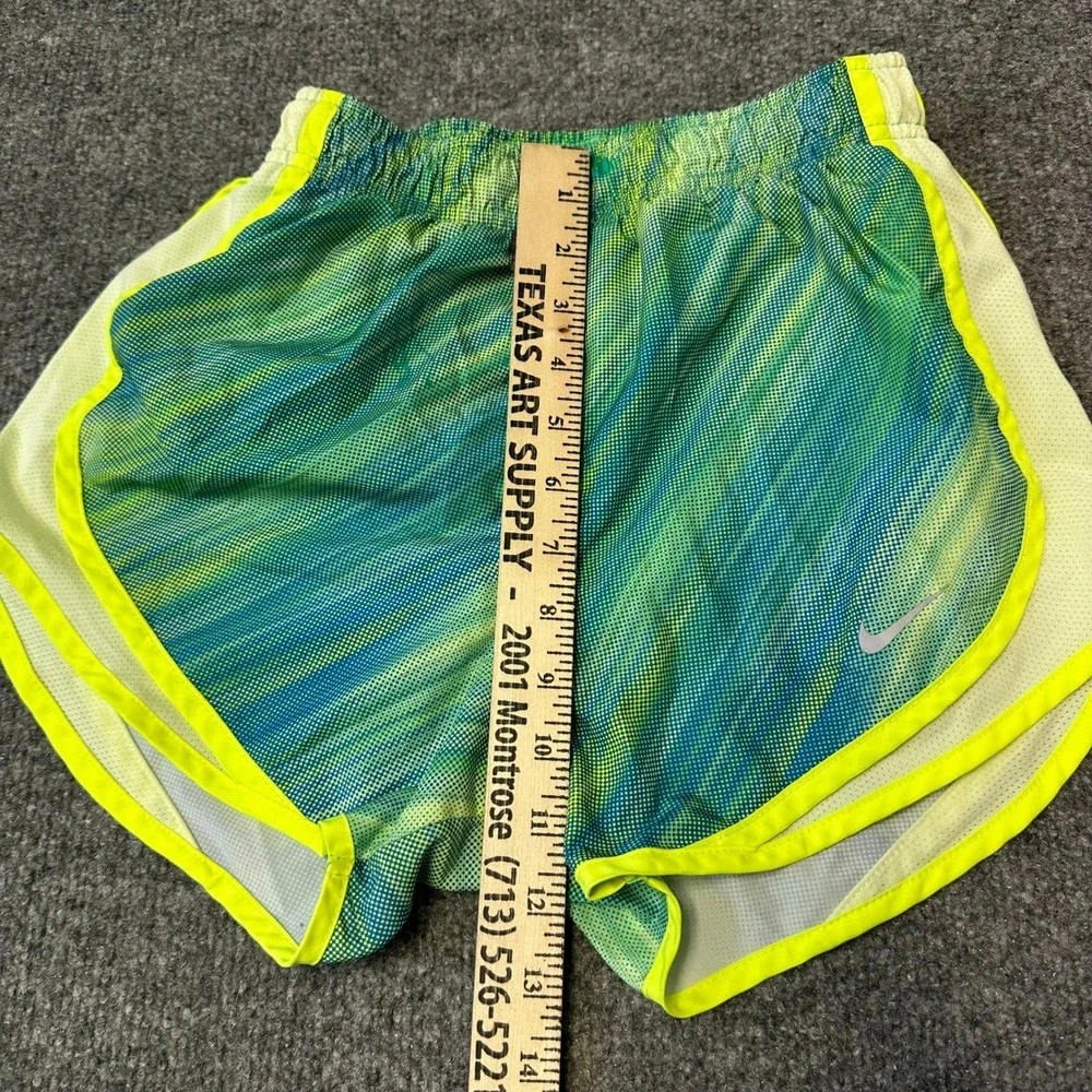 Nike Athletic Shorts Womens XS Green Yellow Abstract Dri-Fit Running Mesh Liner